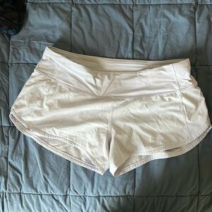 Lululemon speed up shorts 2.5 low rise